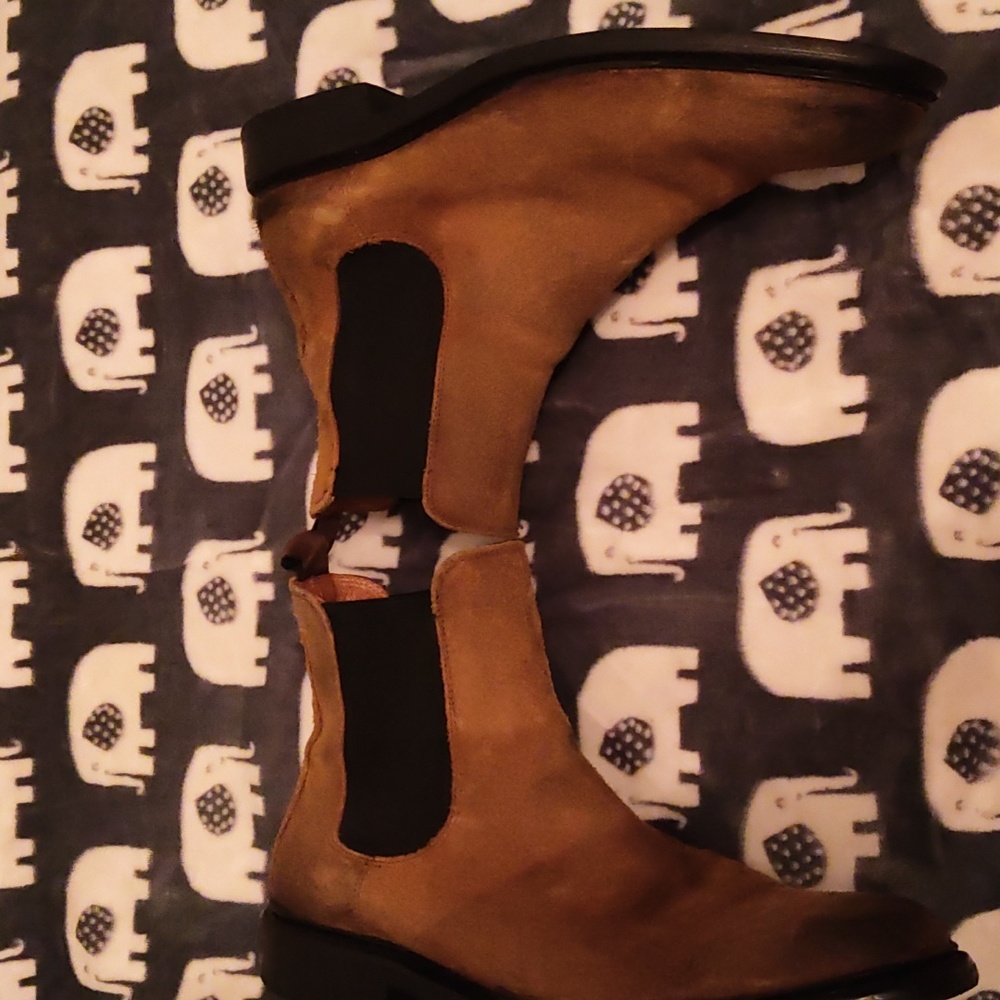 FRYE Boots - Picture 11 of 11